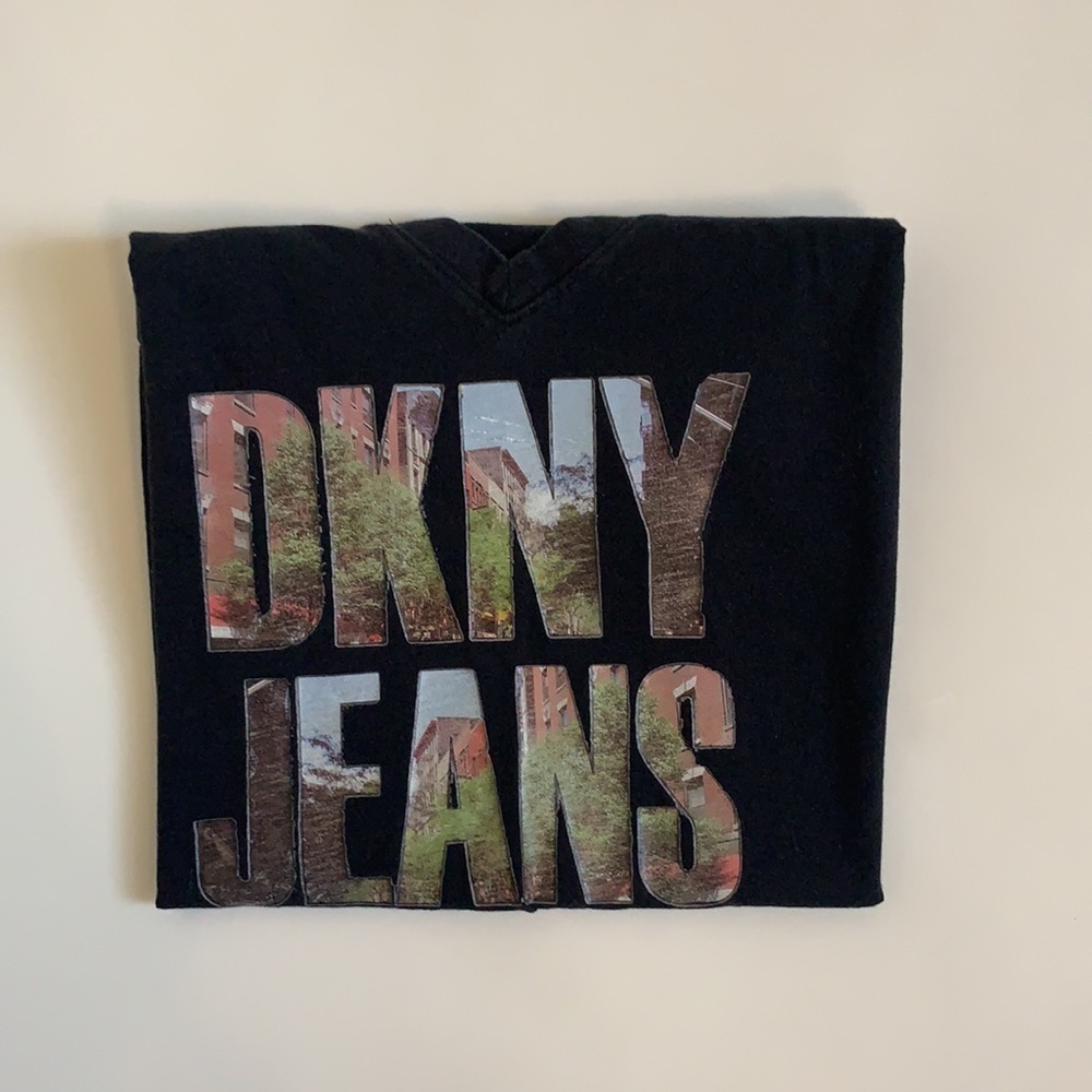 DKNY Jeans Vintage Black V neck Logo Short Sleeve Top
